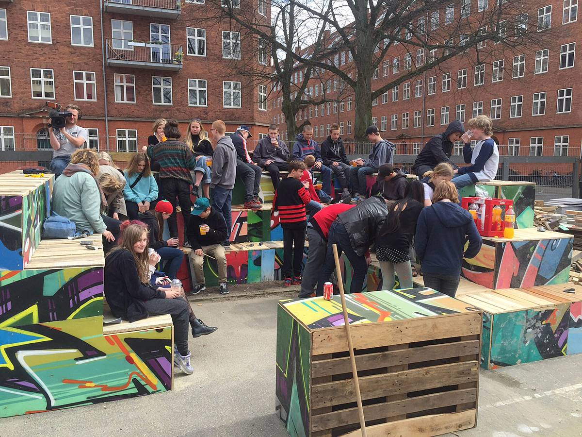 65cc9a10f5710fa7b0072260_2015_outdoor-classroom_web-8