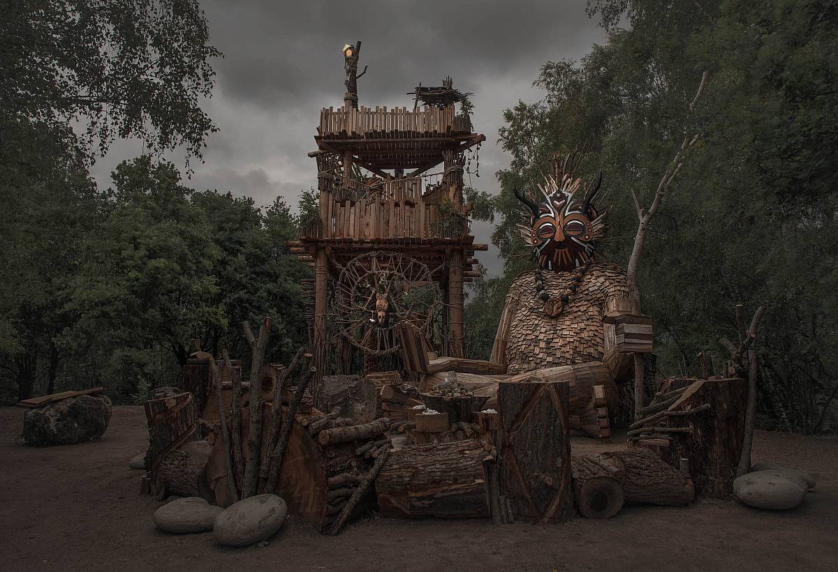 65cc8a8ac2305c89d9dd0ad9_047_2019_kamiel_the-7-trolls-and-the-magical-tower_boom_belgium